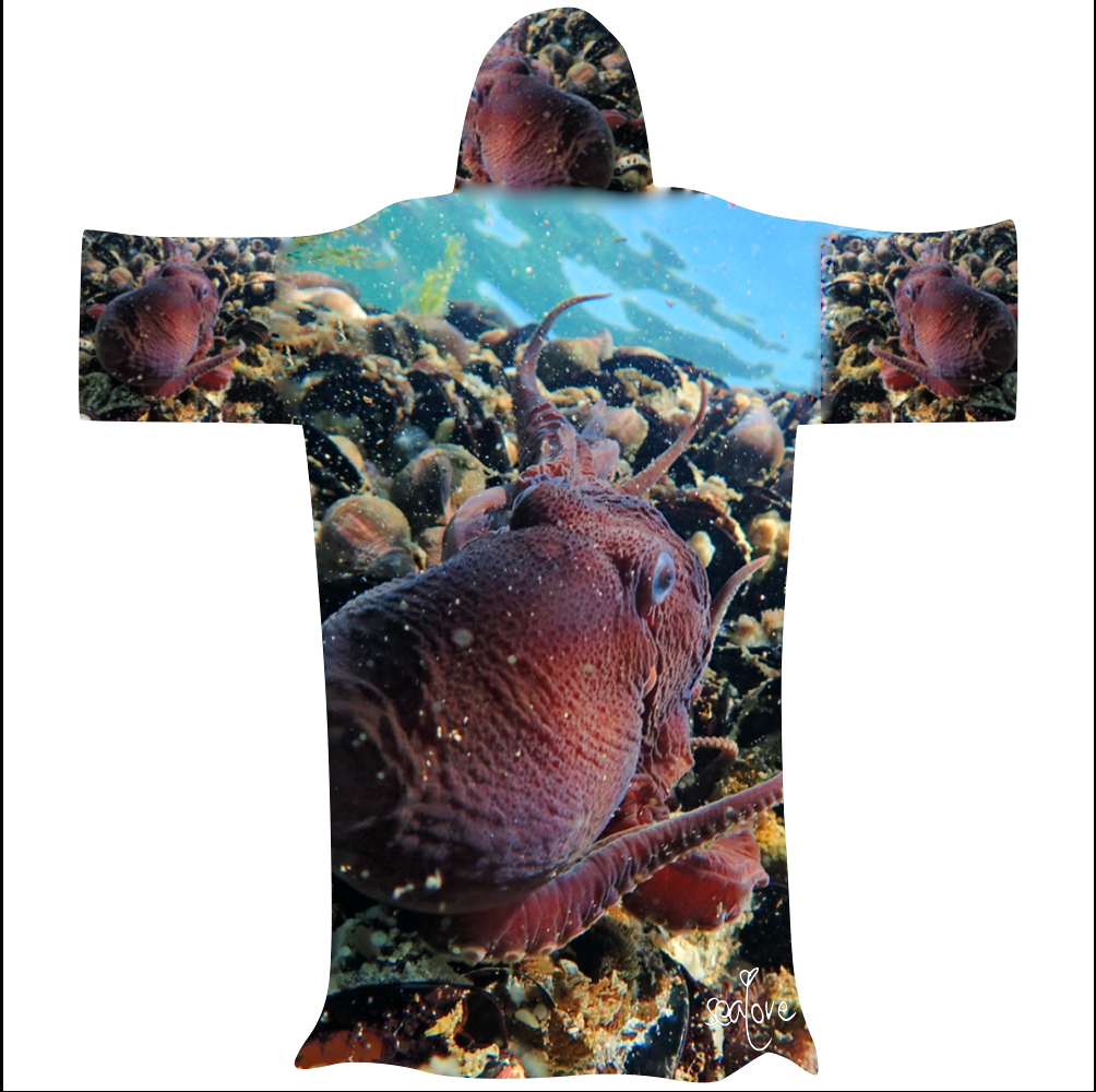 Swim & surf SeaSnug changing poncho - My Octopus Friend 2