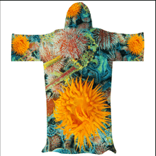 Load image into Gallery viewer, Swim &amp; surf SeaSnug changing poncho - Jubilant Orange
