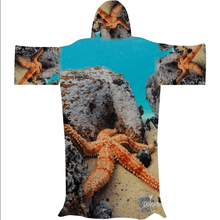Load image into Gallery viewer, Swim &amp; surf SeaSnug changing poncho - Sassy Starfish
